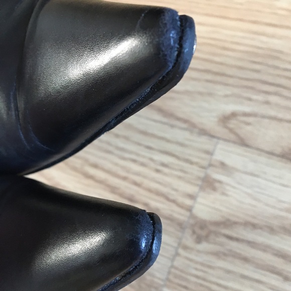 Christian Lacroix leather heels - Picture 6 of 6